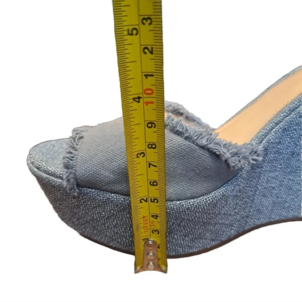Vince Camuto Womens Gray VC-Tatchen Wedge Heels Ankle Strap‎ Size 11M